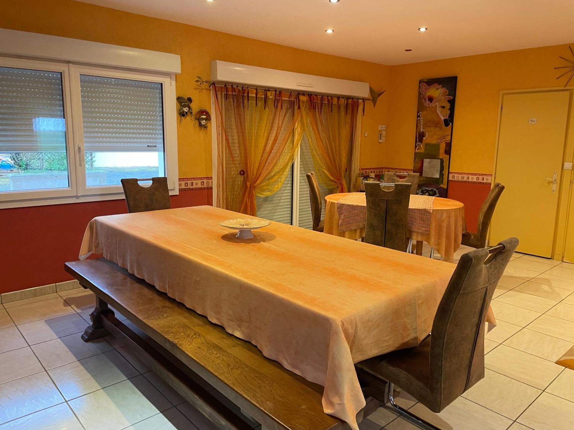 Hotel Lagalerne à Neuville-du-Poitou Extérieur photo